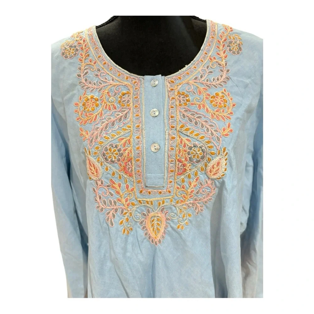Soft Surroundings "Work of Heart" Embroidered Chambray Tunic in light blue. - Picture 3 of 7